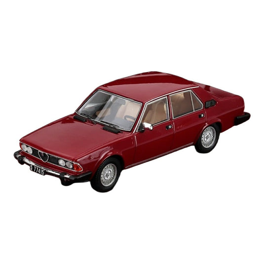 Alfa Romeoアルファロメオ Alfa 6 2.5i 1979 レッド 100台限定 / Matrix 1/43 ミニカー