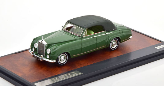 Rolls Royce シルバークラウド カブリオ クローズド by Mulliner 1962 限定408個 / Matrix 1/43 ミニカー