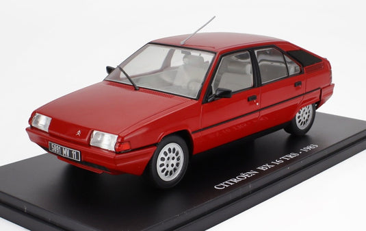 CITROENシトロエン BX 16 TRS 1983 レッド CENTAURIA-AUTO-VINTAGE-EUROPE-COLLECTION / EDICOLA 1/24 ミニカー