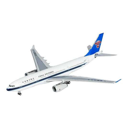 中国南方航空 China Southern Airlines エアバス A330-220 B-6057 / NG Models 1/400 飛行機模型 旅客機