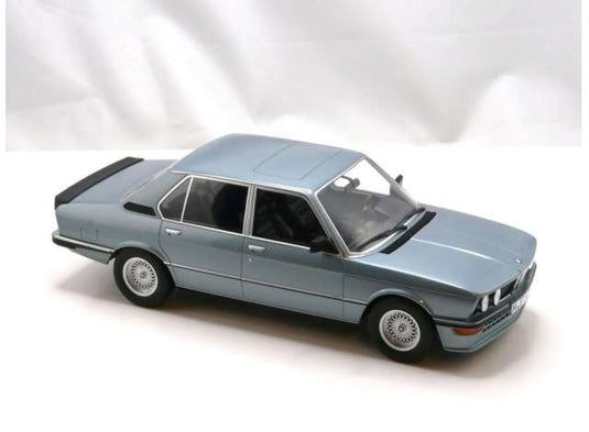 1980 BMW M535i, Blue metallic/Norev 1/18ミニカー