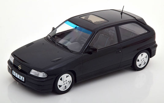 Opel アストラ F GSi 1992 限定1000台/ Norev 1/18 ミニカー