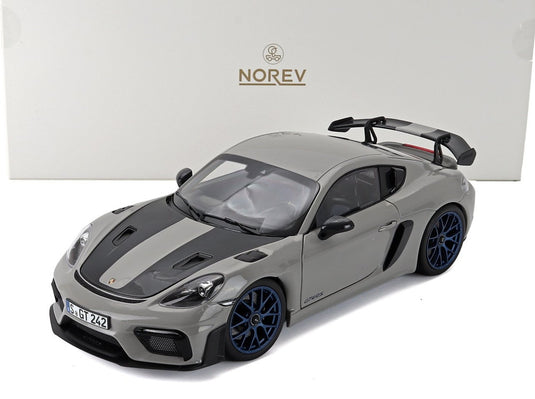 PORSCHE Cayman GT4 RS Weissach Package 2023 ポルシェ ケイマン / Norev 1/18 ミニカー