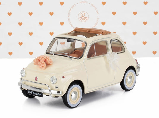 FIAT 500L WITH WEDDING GIFT 1968 アイボリー/ Norev 1/18 ミニカー