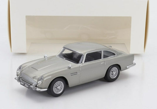 ASTON MARTIN DB5 クーペ 1963 シルバー/ Norev 1/43 ミニカー