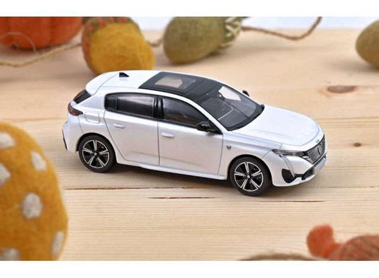 2021 Peugeot 308 GT パールホワイト/Norev 1/43ミニカー