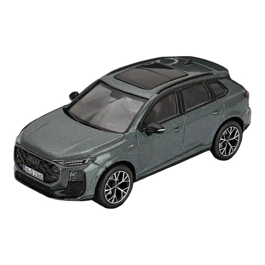 Audiアウディ Q3 2025 セージグリーン / Norev 1/43 ミニカー