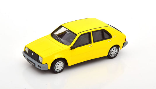 Renault 14 1976-1982 イエロー / Norev 1/43 ミニカー