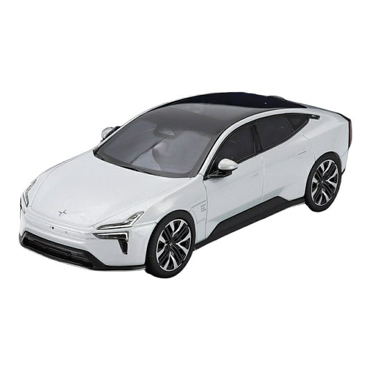 Polestarポールスター 5 2025 マグネシウム / Norev 1/43 ミニカー