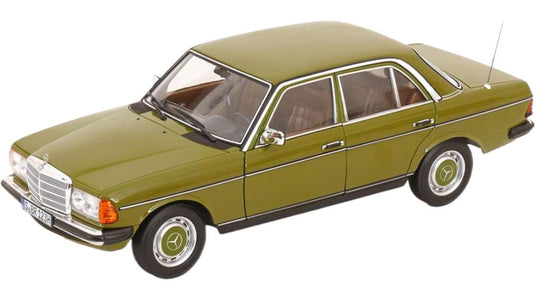 Mercedesメルセデス 200 W123 Saloonサルーン 1980 1985 メルセデス特注 グリーン / Norev 1/18 ミニカー