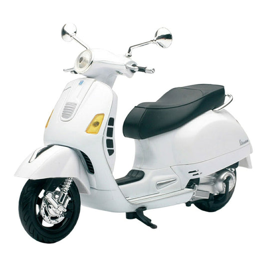 Vespaベスパ GTS 300 Super Scooter White / NEW-RAY 1/12 模型