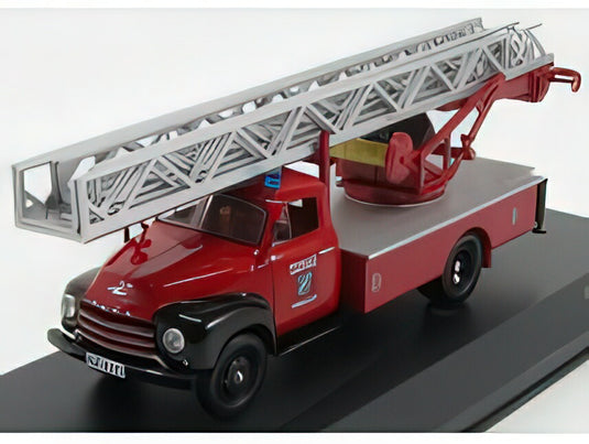 OPEL  BLITZ TRUCK SCALA FREIWILLIGE FEUERWEHR 1952  FIRE ENGINE  VIGILI DEL FUOCO  RED SILVER/EDICOLA 1/43ミニカー