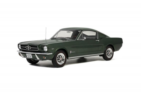FORD Mustang ファストバック 1965/ OTTO 1/12 模型