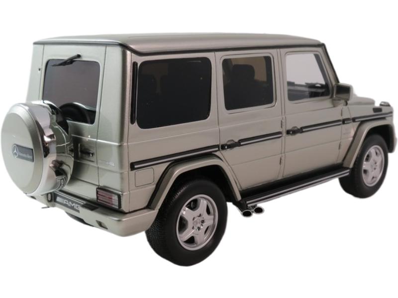 ギャラリービューアに画像をロードする, MercedesBenz Gクラス G55 AMG 2003 イリジウムシルバー/ OTTO 1/18 ミニカー
