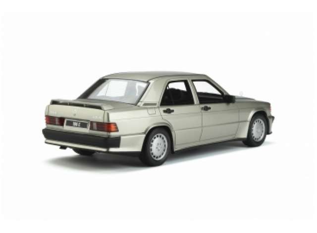 ギャラリービューアに画像をロードする, 1993 Mercedes-Benz W201 190E 2.5 16S レジンシリーズ smoke silver metallic/OTTO 1/18ミニカー 3000台限定
