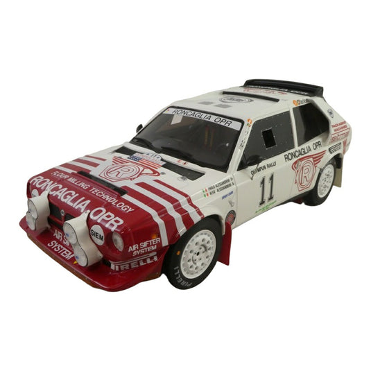 Lanciaランチア Deltaデルタ S4 1986 ホワイト #11 オリンパスラリー / OTTO 1/18 ミニカー