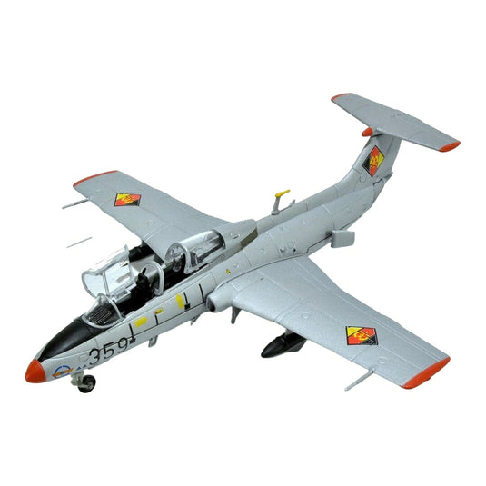 東ドイツ空軍 East German Air Force アエロ L-29 デルフィン Aero L-29 Delfin 戦闘パイロット訓練航空団 JAG-11 / Oxford Models 1/72 飛行機模型 ミリタリー