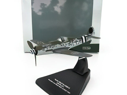 FOCKE WULF - FW 190 D-9 JG-4 FRANKFURT MILITARY AIRPLANE 1945 - MILITARY GREEN/OXFORD-MODELS 1/72ミニカー