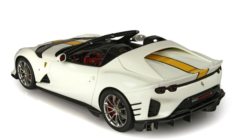 ギャラリービューアに画像をロードする, Ferrari 812 Competizione AAvus White Con Riga Gialla/BBR 1/18ミニカー
