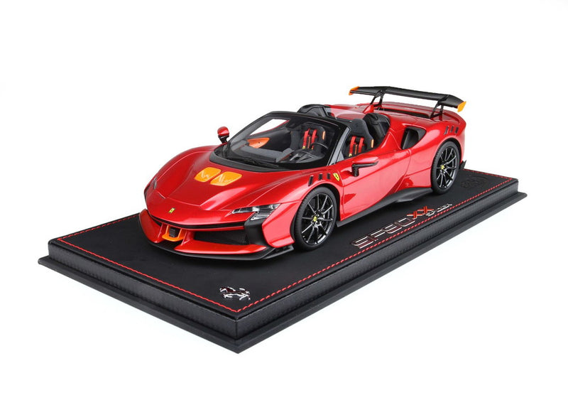 ギャラリービューアに画像をロードする, FERRARI SF90 XX STRADALE SPIDER 2024 ROSSO FUOCO RED MET ORANGE/BBR 1/18ミニカー 50台限定

