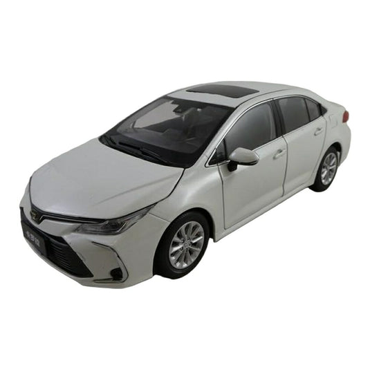 Toyotaトヨタ Corollaカローラ ホワイト / Paudi 1/18 ミニカー