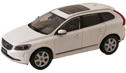 Volvoボルボ XC60 2015 ホワイトメタリック / Paudi 1/18 ミニカー