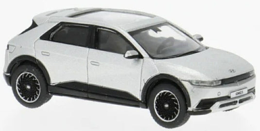 【予約】2026年発売予定HYUNDAIヒョンデ IONIQ 5 2022 SILVER BLACK / PREMIUM CLASSIXXS 1/87 ミニカー