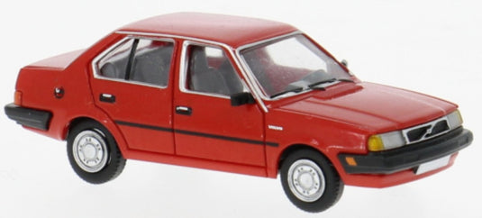 【予約】2026年発売予定VOLVOボルボ 340 1983 RED / PREMIUM CLASSIXXS 1/87 ミニカー