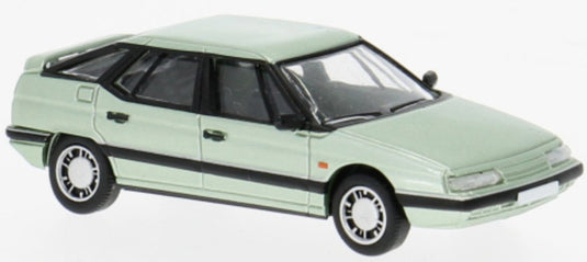【予約】2026年発売予定CITROENシトロエン XM 1989 LIGHT GREEN / PREMIUM CLASSIXXS 1/87 ミニカー