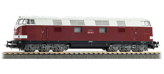 HOゲージ 鉄道模型 ディーゼル機関車 Piko ピコ DR Class 228 Era V DC DR Class 228 diesel locomotive Era V DC