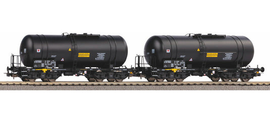 HOゲージ 鉄道模型 貨車 Piko ピコ PKP Set of 2 tank cars 406Ra Zaes Epoch V DC