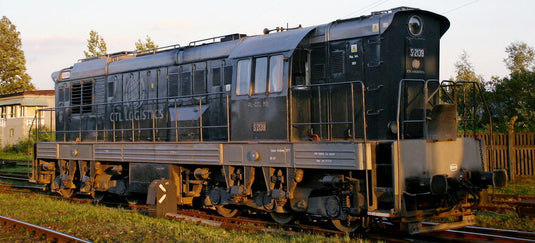 HOゲージ 鉄道模型 Piko ピコ PTK Holding Diesel locomotive S 200 Epoch V Power system DC