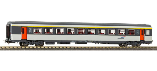 HOゲージ 鉄道模型 客車 Piko ピコ SNCF Corail 1st class passenger car Era IV DC