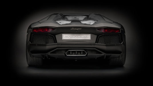 【予約】LAMBORGHINIランボルギーニ AVENTADOR LP700-4 Roadster NERO NEMESIS - MATT BLACK/Pocher 1/8 モデルキット