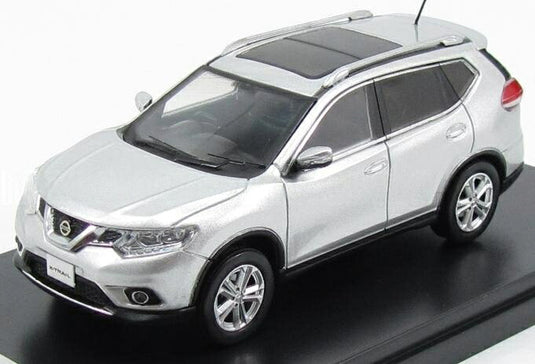 【予約】NISSANニッサン XTRAILエクストレイル 2014 シルバー / PREMIUM-X 1/43 ミニカー