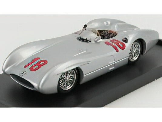 MERCEDES BENZ F1 W196C N 18 JUAN MANUEL FANGIO SEASON 1954 WORLD CHAMPION SILVER/BRUMM 1/43ミニカー