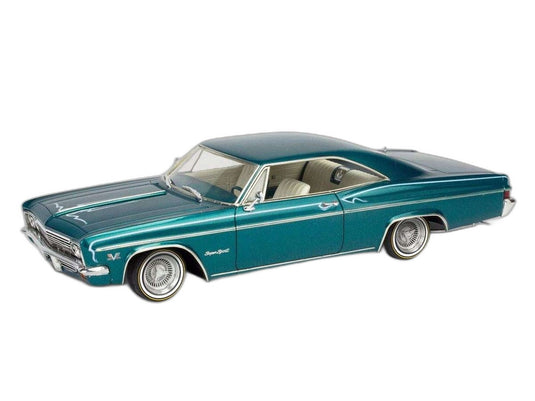 USA cars Chevy Impala SS 1966 14497/ Revell 1/25  模型 プラモデルキット