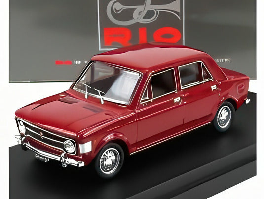 【予約】2026年発売予定FIAT 128 4ドア 1969 スポーツレッド / Rio 1/43 ミニカー