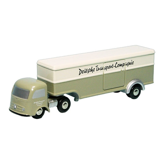 Mercedes Benzメルセデスベンツ LP911 ボックストラック Deutsche Transport Compagnie DTC 2000台限定 / Schuco 1/8