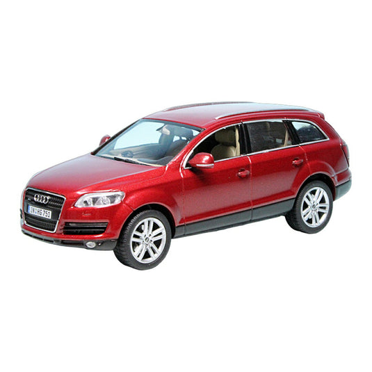 Audiアウディ Q7 4.2 FSI 2005 レッド 1500台限定 / Schuco 1/43 ミニカー