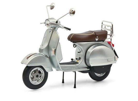 Vespa PX 125 ラゲッジキャリア付き 70周年記念 メタリックシルバーバイク/ Schuco1/10
