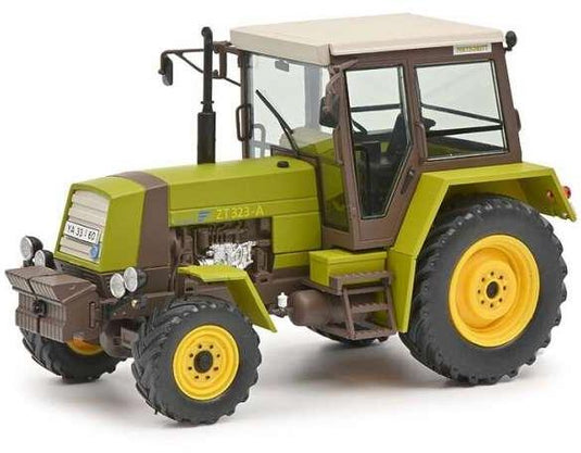 Fortschritt ZT323 グリーン／ブラウン／イエロー/ Schuco  1/32 ミニカー