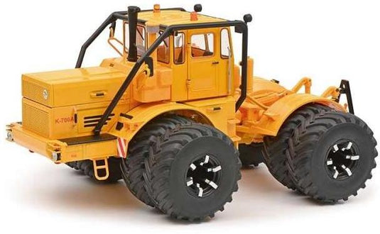 キロベッツ K700 A トラクター イエロー Kirovets 働く車 ミニカー / Schuco 1/32 農機