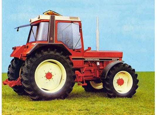 ケース 956 XL トラクター レッド Case 956 XL 働く車 ミニカー / Schuco 1/32 農機