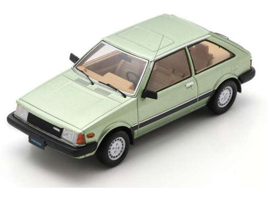 1980-1984 マツダ ファミリア 323 グリーン/ Schuco  1/43 ミニカー