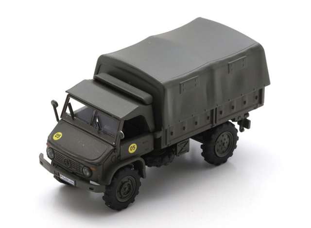 メルセデスベンツ ウニモグ S404 ドイツ陸軍 グリーン/ Schuco  1/87 ミニカー
