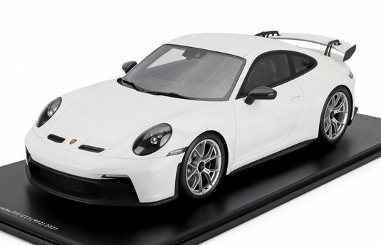 PORSCHE 911 992 GT3 COUPE 2021 ホワイト/ Schuco 1/12 ミニカー