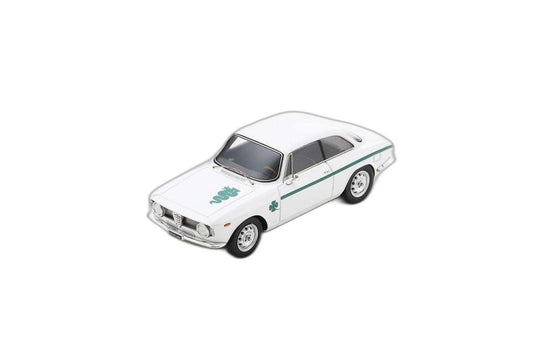 Alfa Romeo GTA 1965 450934100/ Schuco 1/43  模型 ミニカー