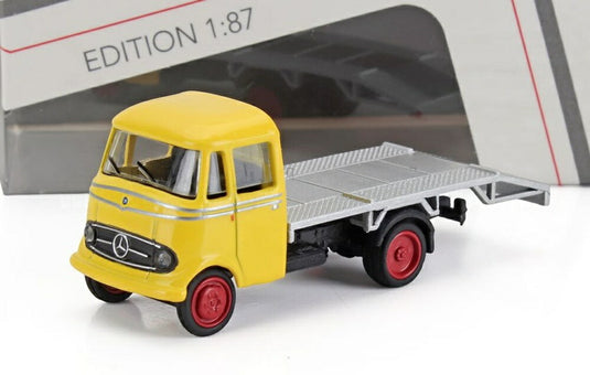 MERCEDES BENZ L319 レッカー ロードサービス 1961 イエロー/ Schuco 1/87 ミニカー