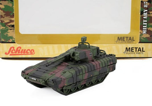TANK PUMA ドイツ軍 1945 ミリタリーカモフラージュ / Schuco 1/87 ミニカー